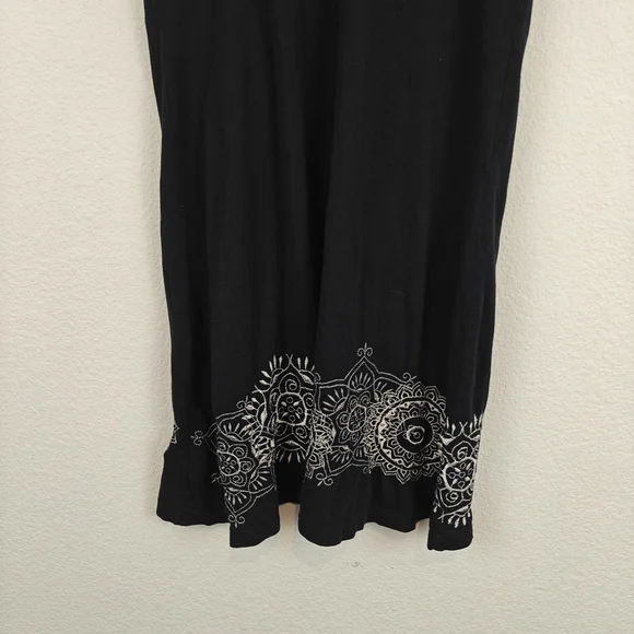 Johnny Was JWLA Floral Embroidered T-shirt Dress in Black Y2K Size Medium - Picture 13 of 15